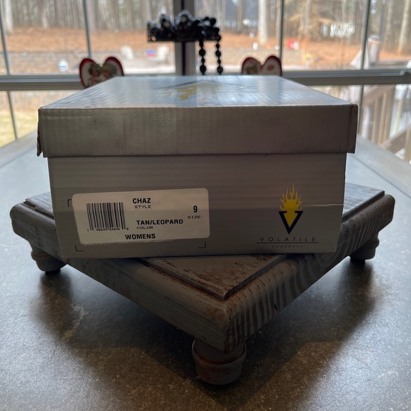 Volatile sandals - Picture 5 of 5